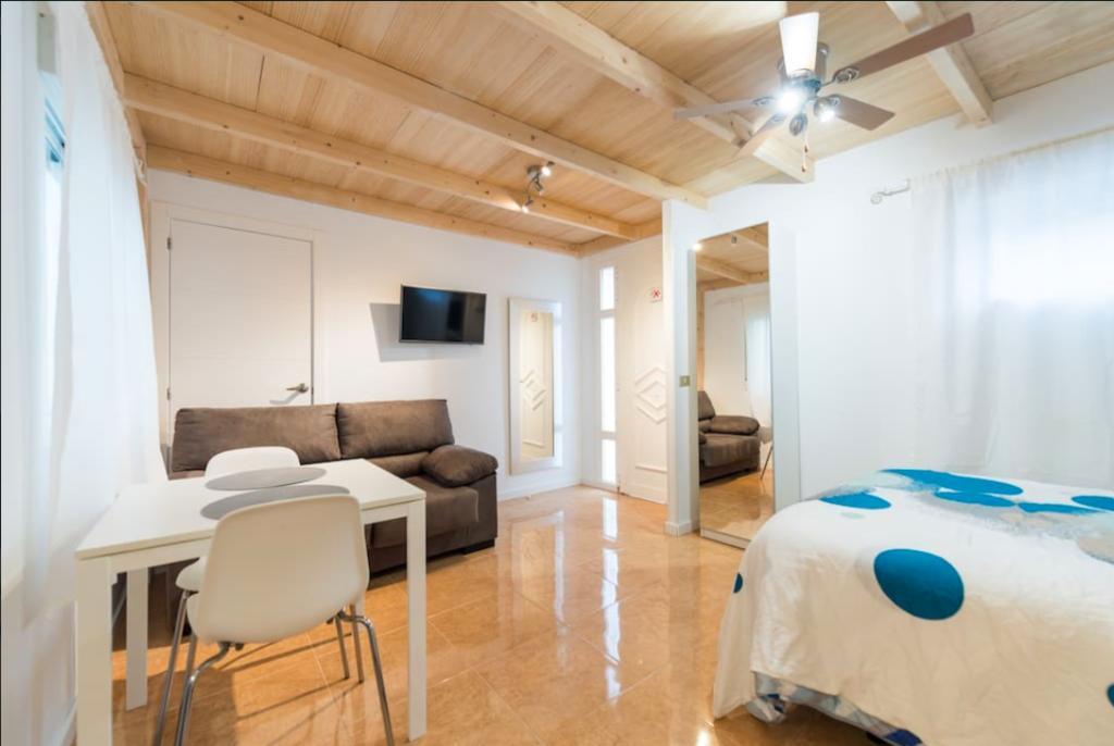 Studio Las Palmas Central Rooms Εξωτερικό φωτογραφία